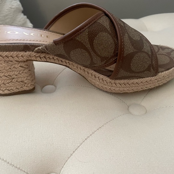 Coach Brown Sandals with Signature Design - Picture 6 of 7